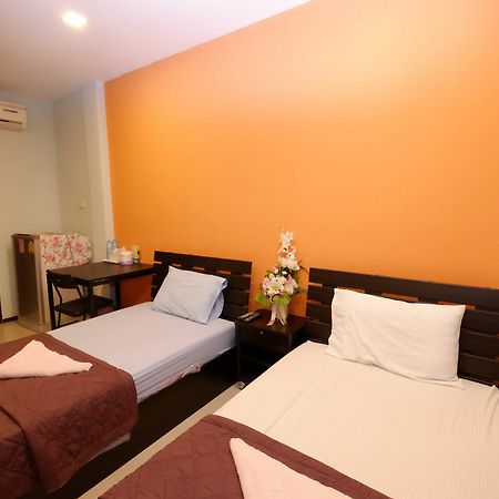 Amornrat Place Nakhon Phanom Buitenkant foto